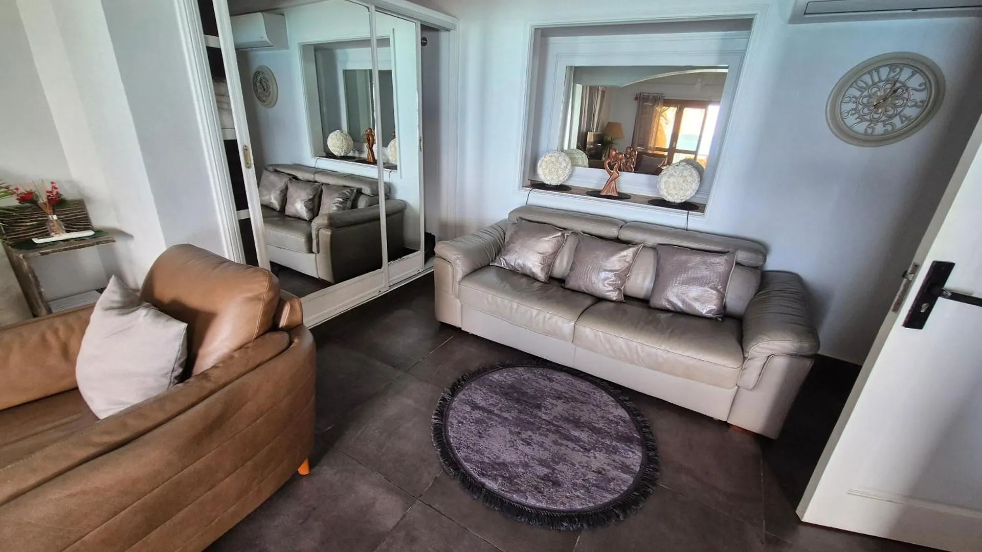 Marquise & Infinity Villas Glacis