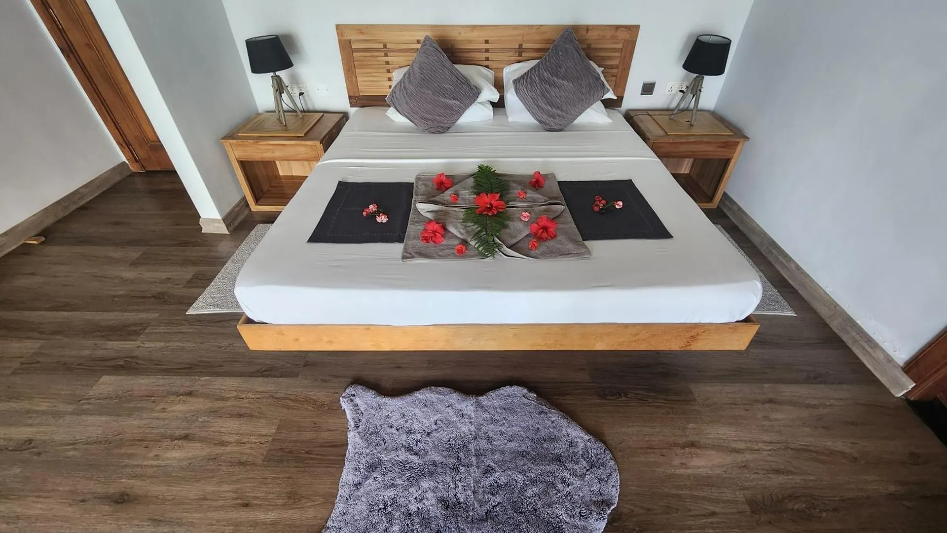 Marquise & Infinity Villas 0*, Glacis (Mahe) Seychelles